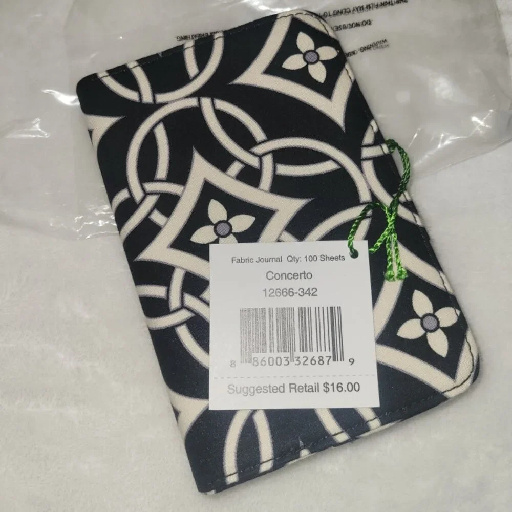New with Tags Vera Bradley Fabric Journal with Pen - Concerto Pattern